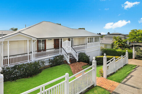 Villa-in-Coral-Gables